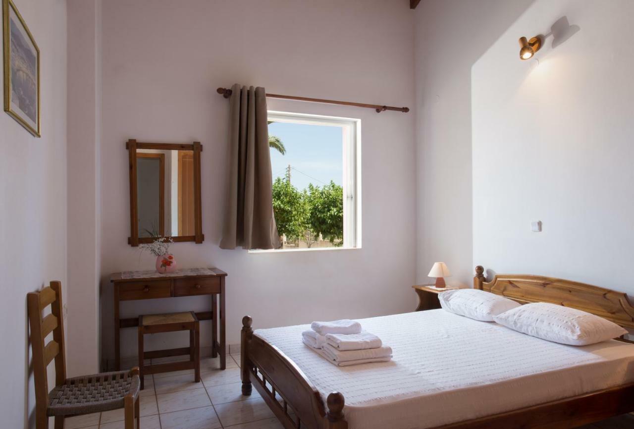 Ambelakia Studios Monemvasia Exterior photo