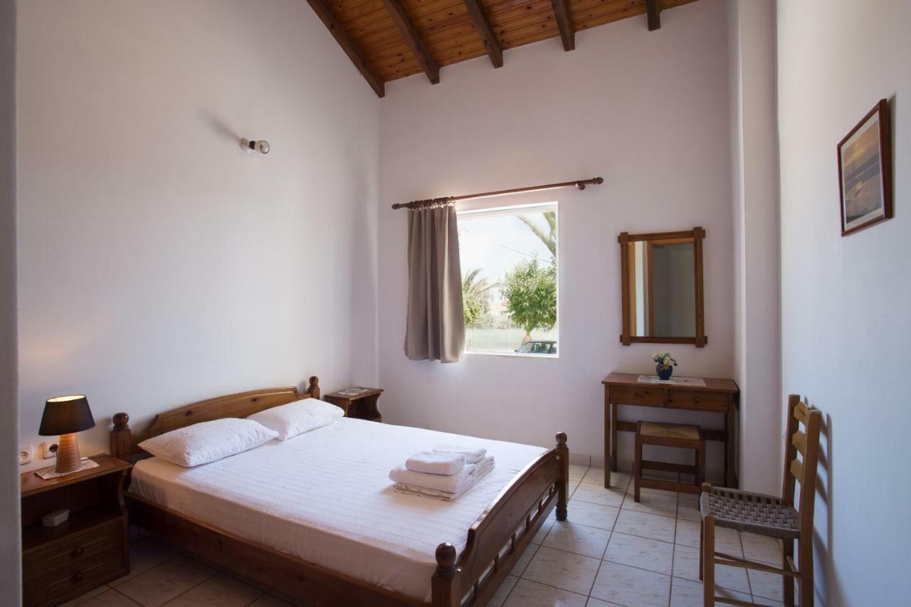 Ambelakia Studios Monemvasia Exterior photo