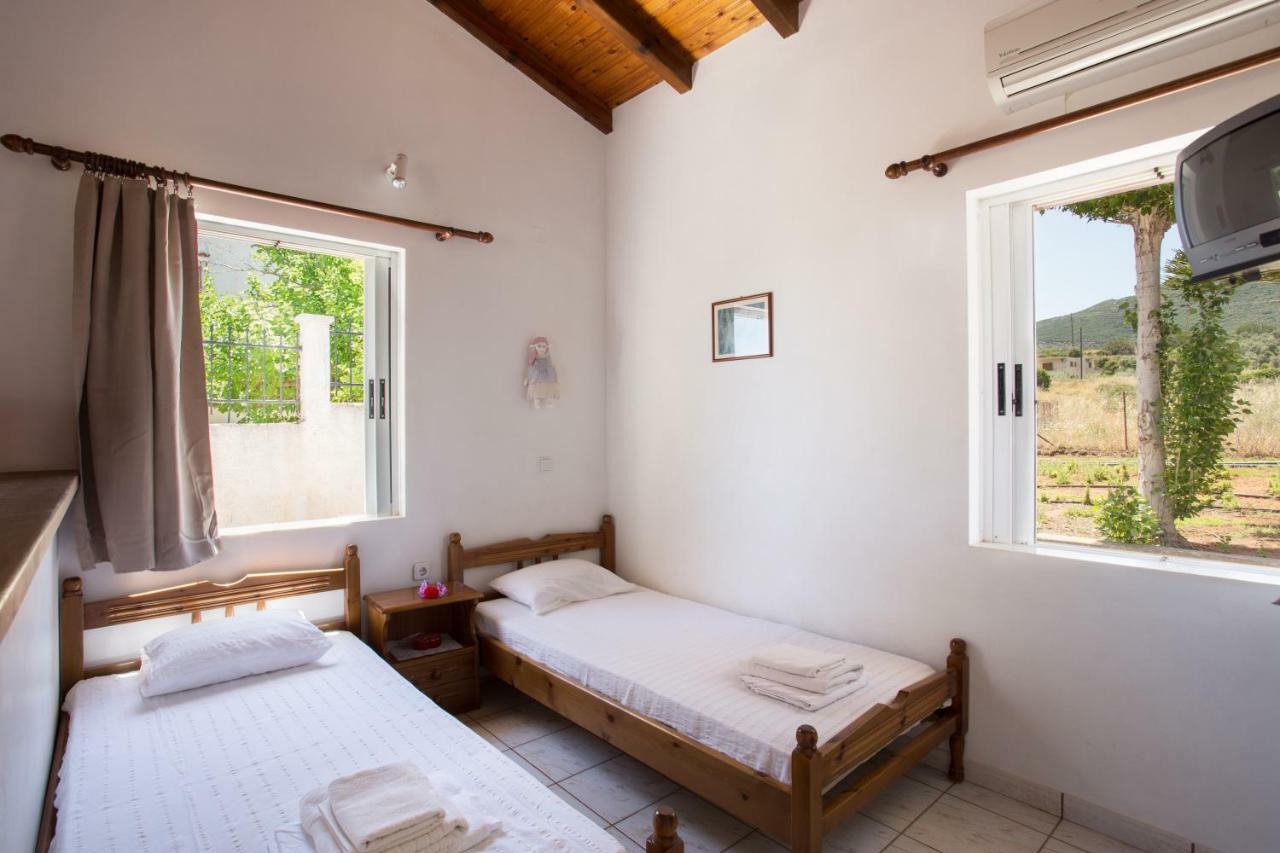 Ambelakia Studios Monemvasia Exterior photo